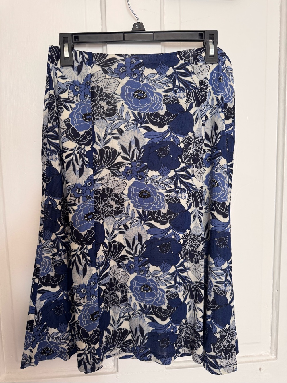 Blue floral midi skirt